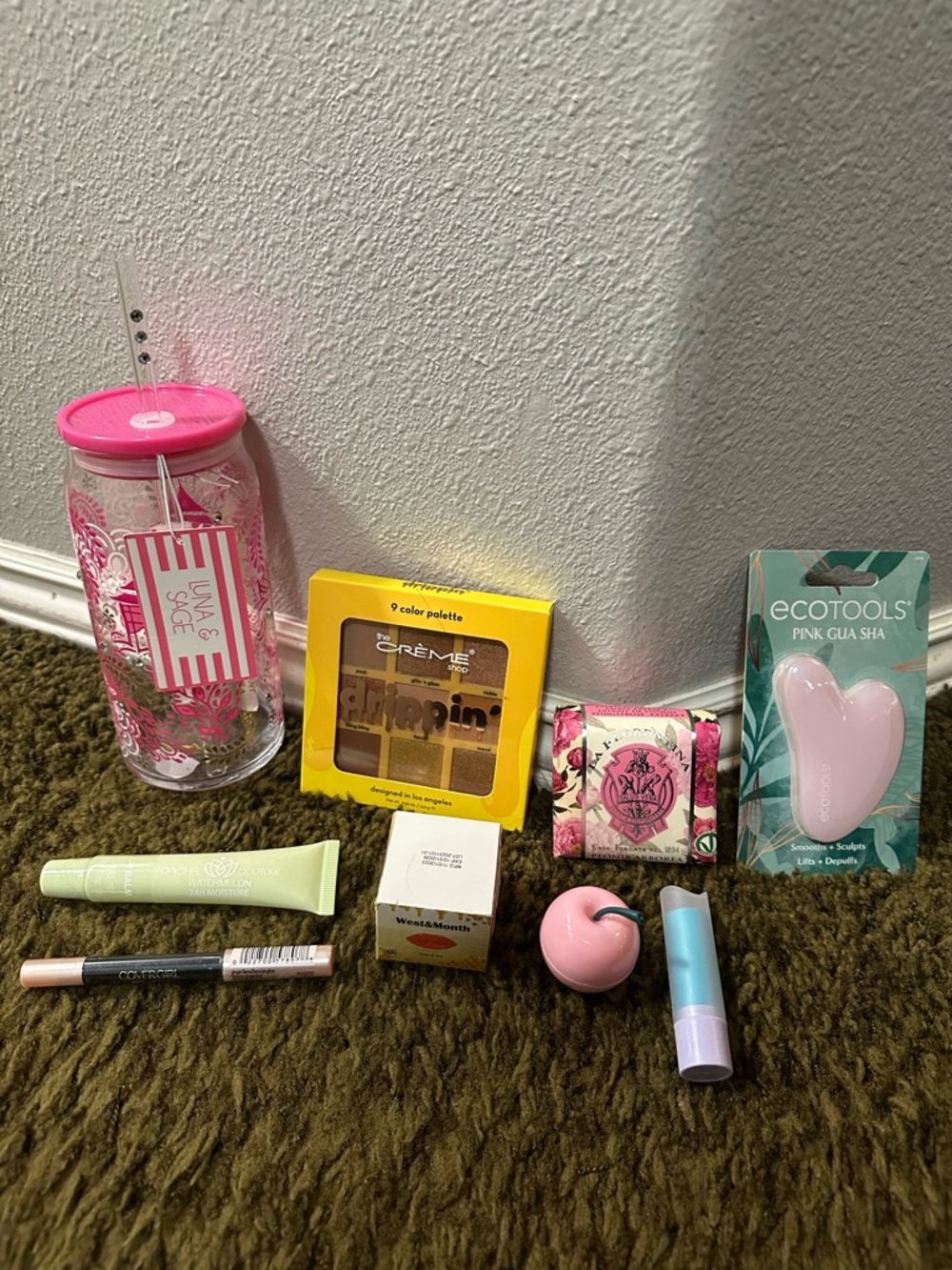 New 9 Piece Bundle - Glass Tumbler And Beauty Items